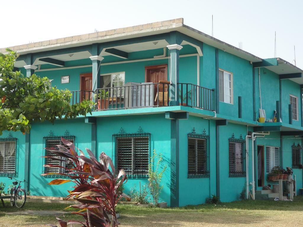 River Park Inn San Ignacio Exterior foto
